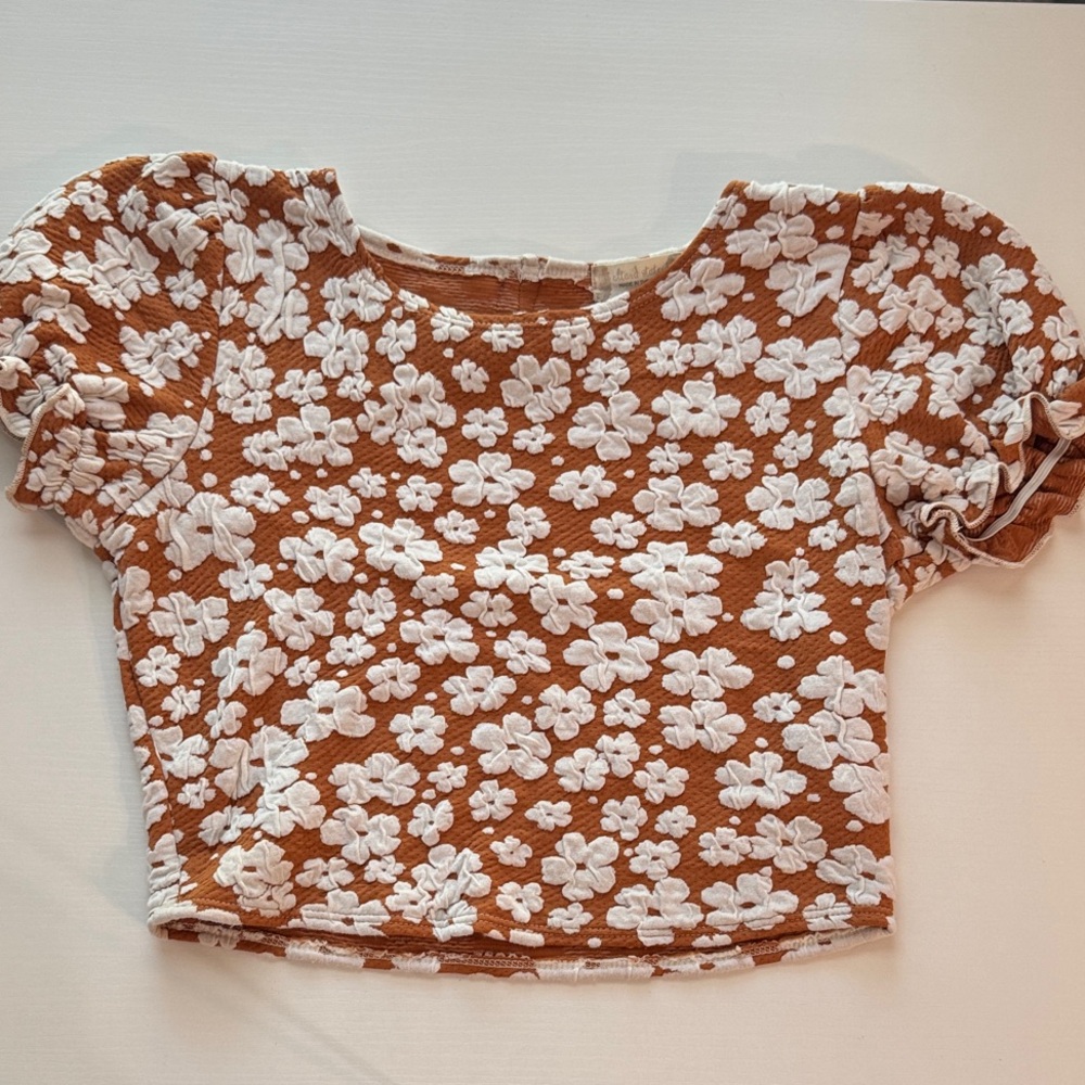 Altar’d State Floral Puff Sleeve Blouse - Brown and White